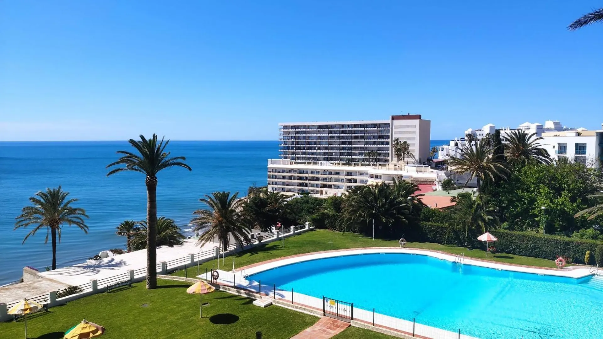 Apartamento La Roca Rental, 1 Dormitorio Con Vistas Al Mar Torremolinos 0*,  Spain